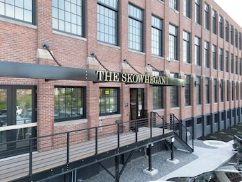 The Skowhegan By Kasa,7 Island Ave,2 star