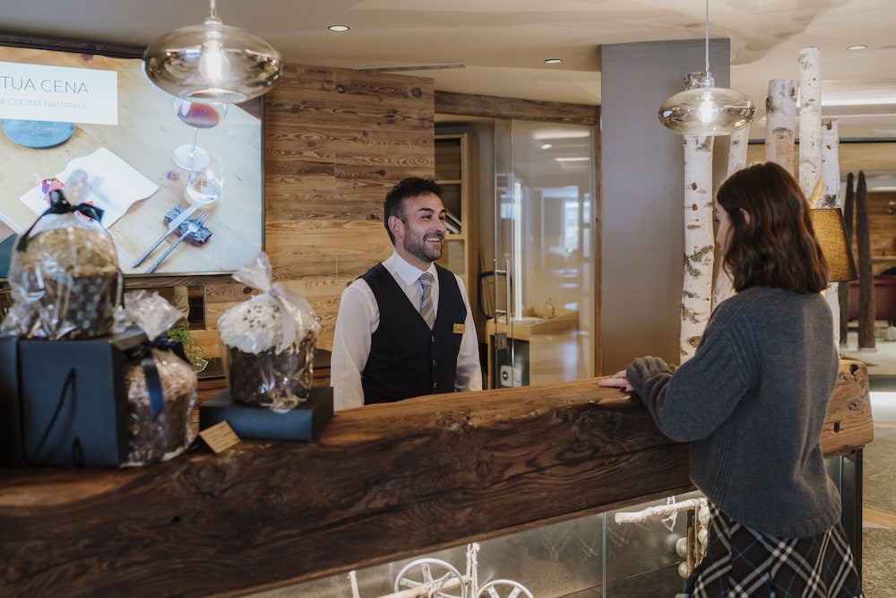 hotel lac salin spa and mountain resort