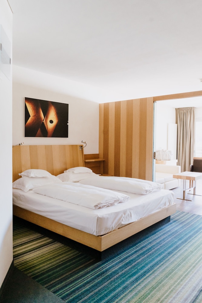 hotel lac salin spa and mountain resort