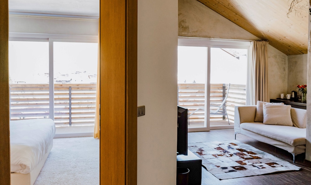 hotel lac salin spa and mountain resort