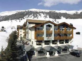 hotel lac salin spa and mountain resort