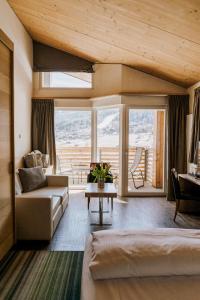 hotel lac salin spa and mountain resort