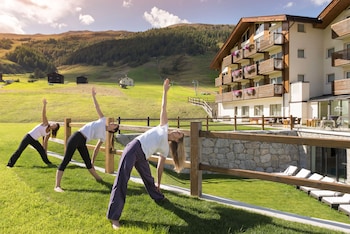 hotel lac salin spa and mountain resort