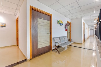 hotel solitaire luxurious ac rooms surat