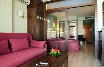 evenia olympic palace