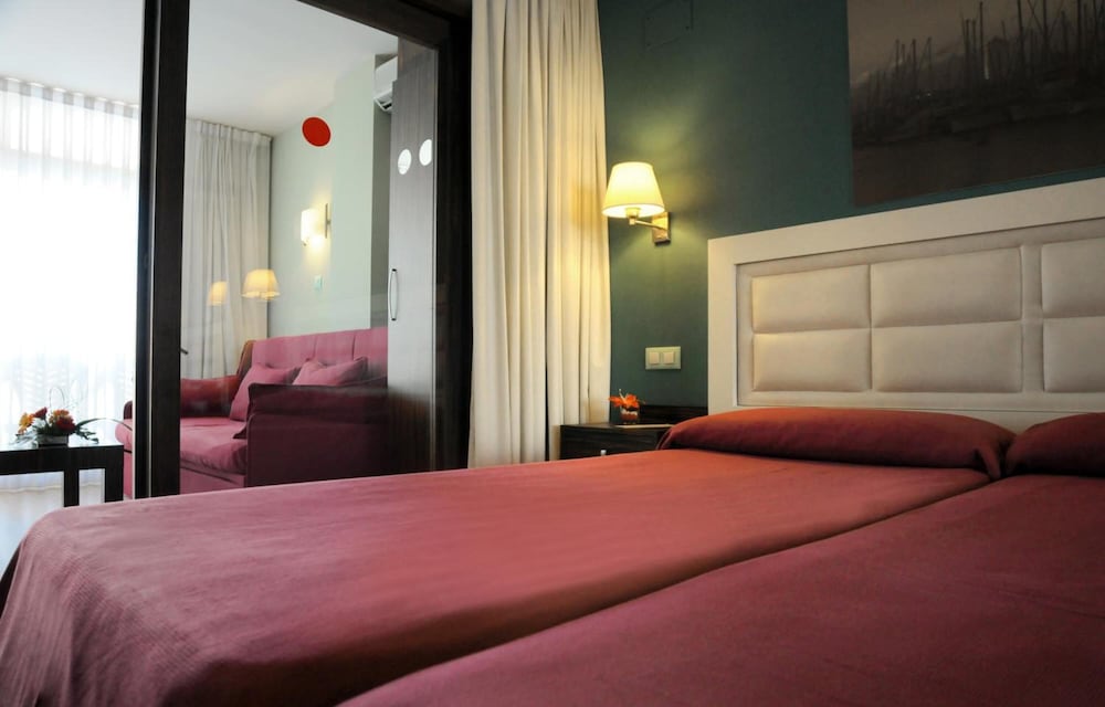 evenia olympic palace