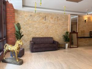 aman inn hotel