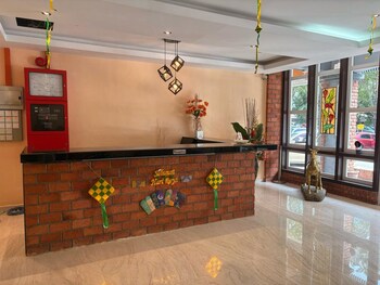 Aman Inn Hotel,,2 star
