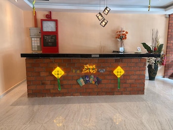 Aman Inn Hotel,,2 star