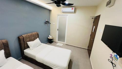 aman inn hotel