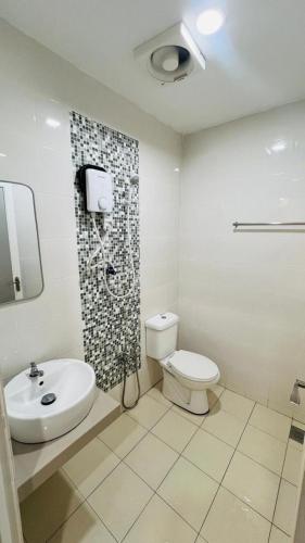 aman inn hotel