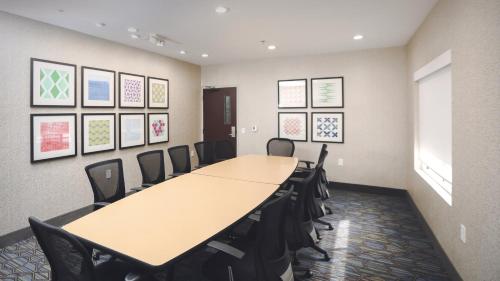 holiday inn express lompoc by ihg