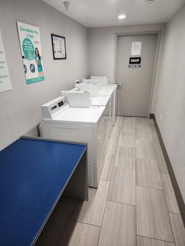 holiday inn express lompoc by ihg