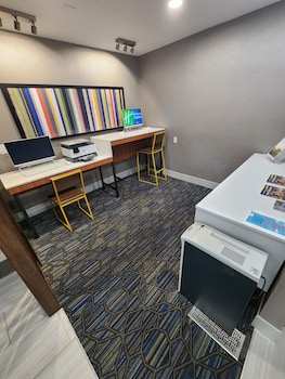 holiday inn express lompoc by ihg