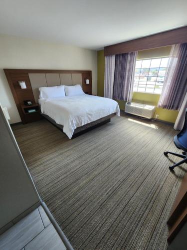 holiday inn express lompoc by ihg