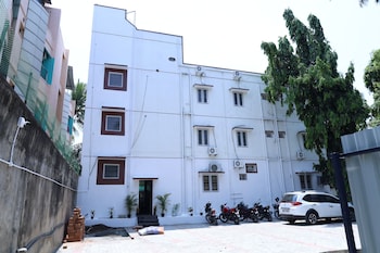 galaxy residency pallavaram airport