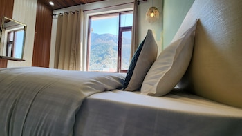 hotel mahadev