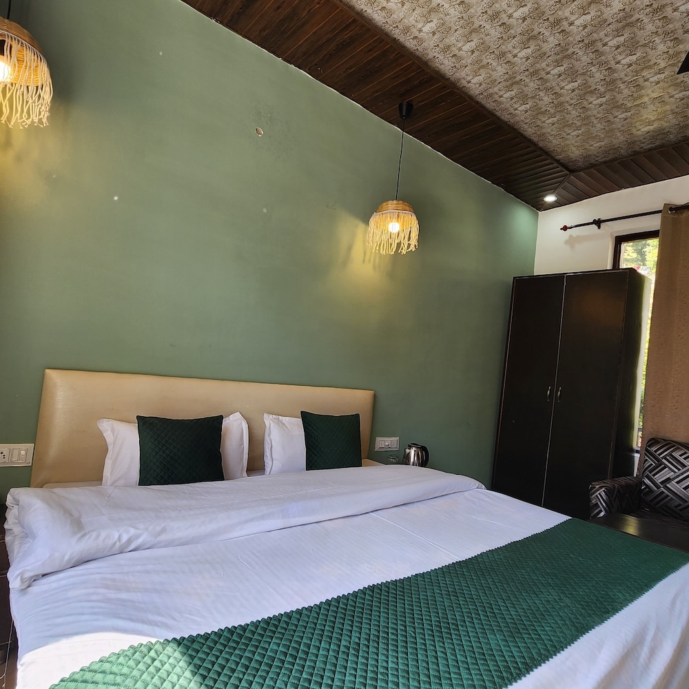hotel mahadev