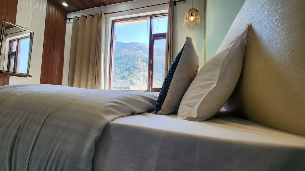 hotel mahadev
