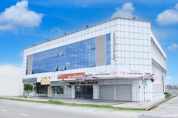 Hotel O Kb Near Siti Khadijah Market Formerly Kb 7 Days,,2 star