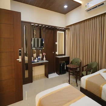 embassy park near us consulate