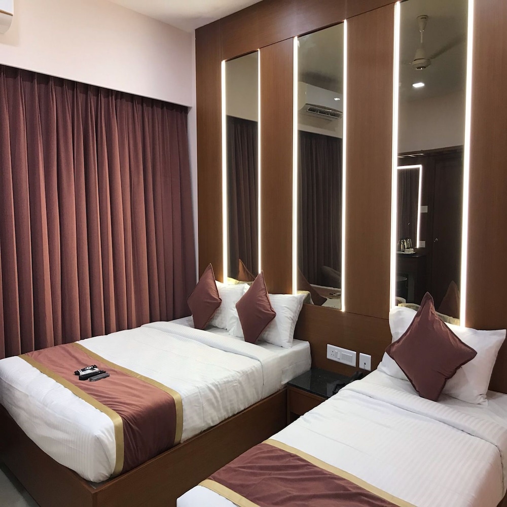 embassy park near us consulate