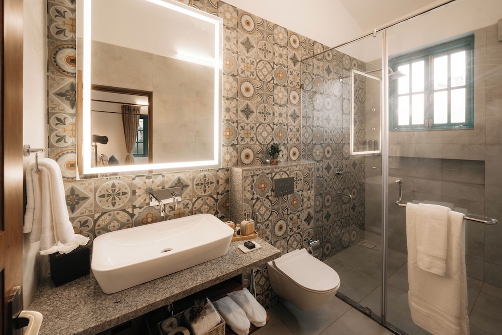 ama stays and trails assa 360 goa