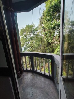 hotel sakura darjeeling