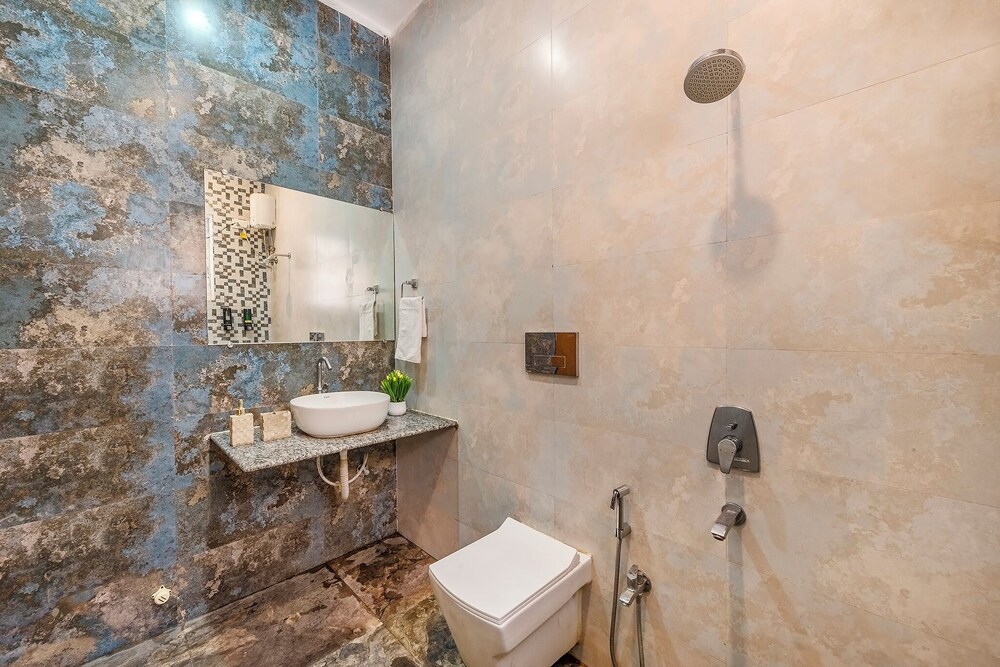 cosmicstays the sundowner