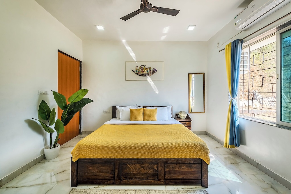 cosmicstays the sundowner