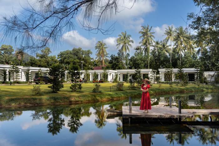 tarn villa krabi