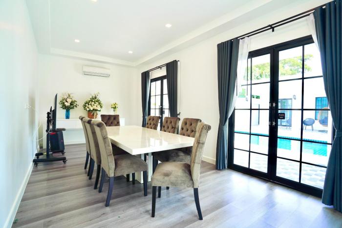 tarn villa krabi