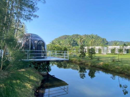 tarn villa krabi