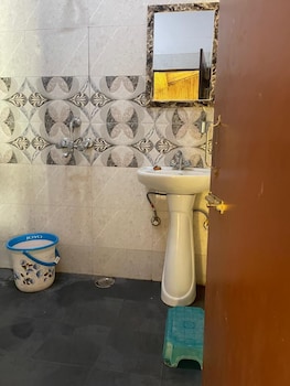 ivory estate kyarkuli