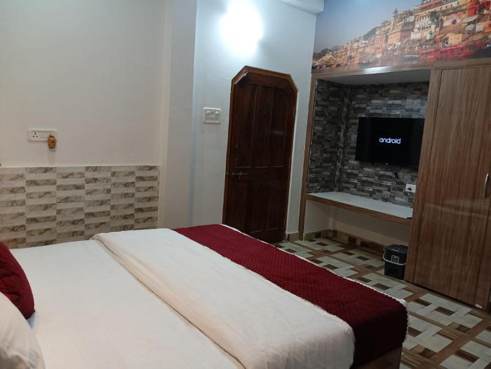 atithi palace luxury guest house