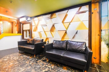 premium stays near marine drive puri