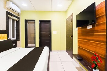 premium stays near marine drive puri