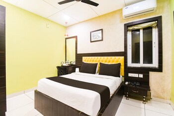 premium stays near marine drive puri