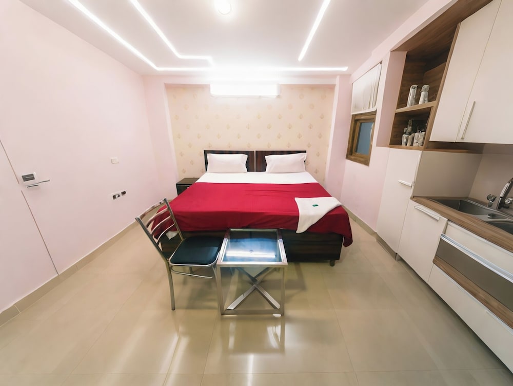 singh hotel and resorts