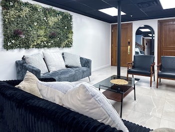 dtw suites