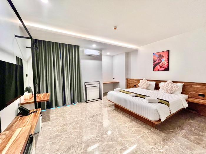 ozone hotel khhanom