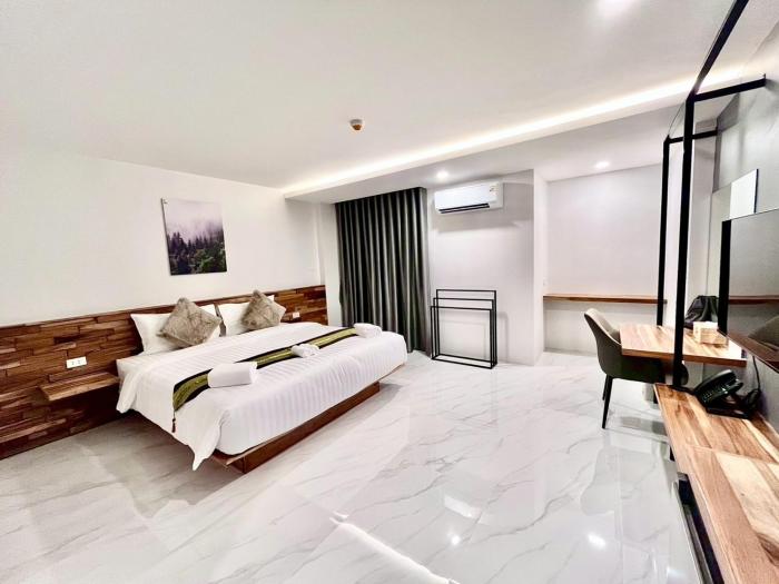 ozone hotel khhanom