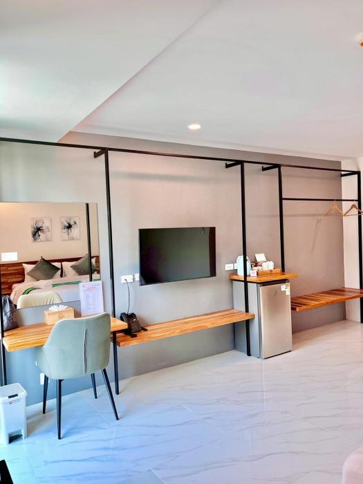 ozone hotel khhanom