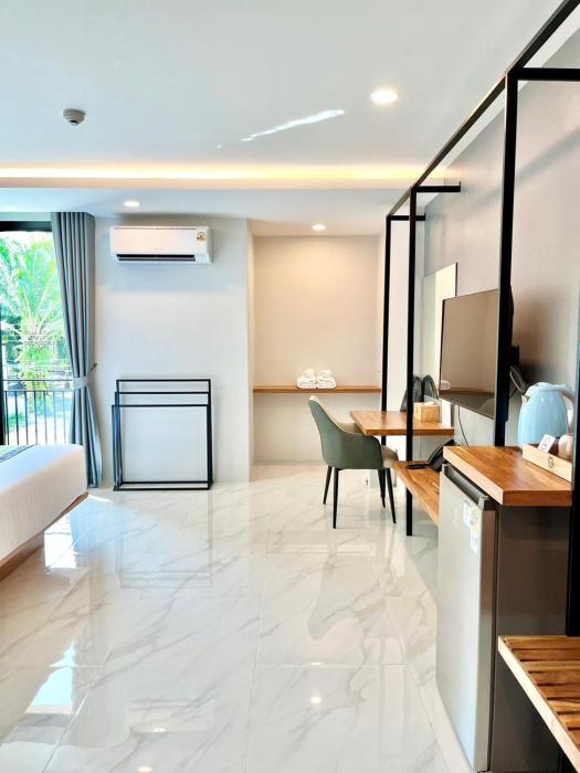 ozone hotel khhanom