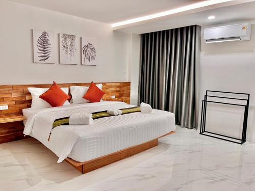 ozone hotel khhanom
