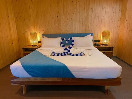 praveg beach resort nagoa beach diu