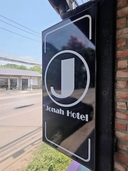 jonah hotel