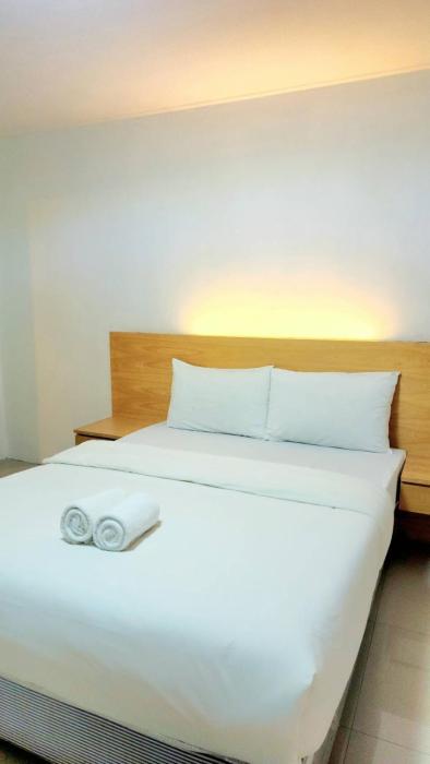 jonah hotel