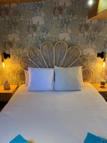 Péniche Le Pescalune - Chambre D'hotes,,1 star