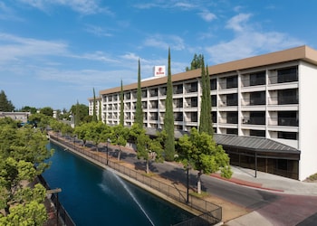 hilton stockton